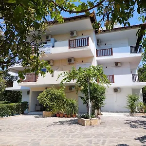 https://lelegianni-studios-and-apartments.hotelschalkidiki.net